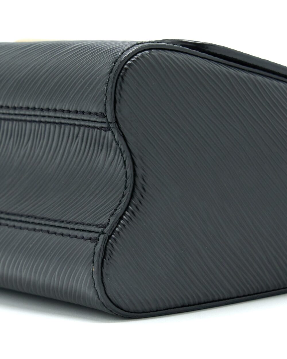 AAA Replica Louis Vuitton LV TWIST MM EPI BLACK GHW