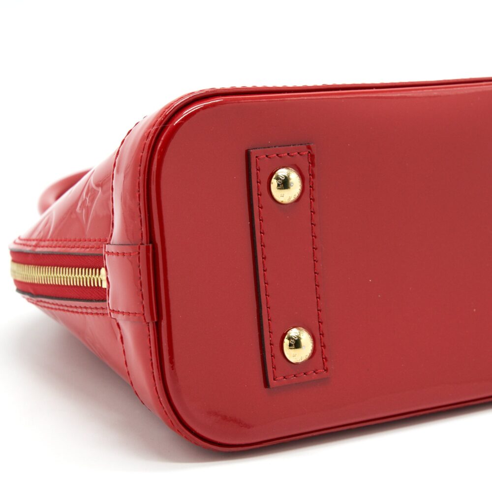 AAA Replica Louis Vuitton LV ALMA BB IN PATENT LEATHER RED