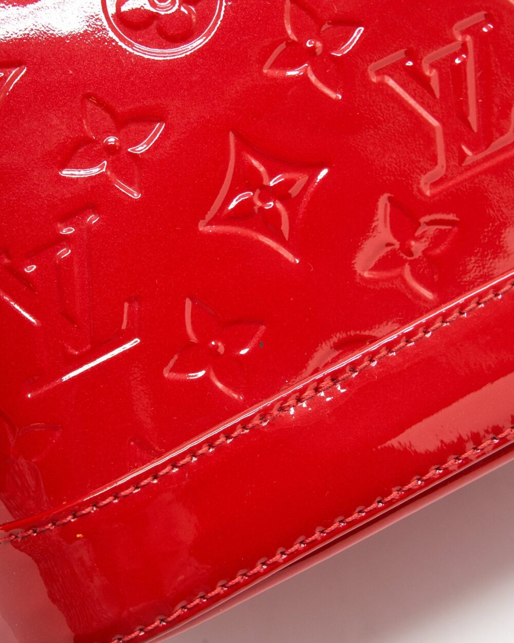 AAA Replica Louis Vuitton LV ALMA BB IN PATENT LEATHER RED