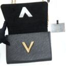 AAA Replica Louis Vuitton LV TWIST MM EPI BLACK GHW