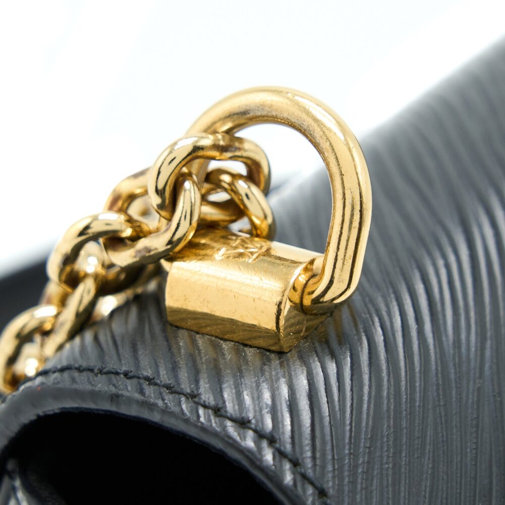 AAA Replica Louis Vuitton LV TWIST MM EPI BLACK GHW