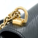 AAA Replica Louis Vuitton LV TWIST MM EPI BLACK GHW
