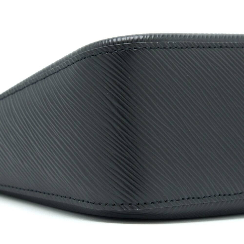AAA Replica Louis Vuitton LV MARELLE EPI BLACK SHW