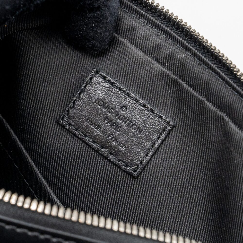 AAA Replica Louis Vuitton LV TRIO MESSENGER BAG MONOGRAM ECLIPSE SHW