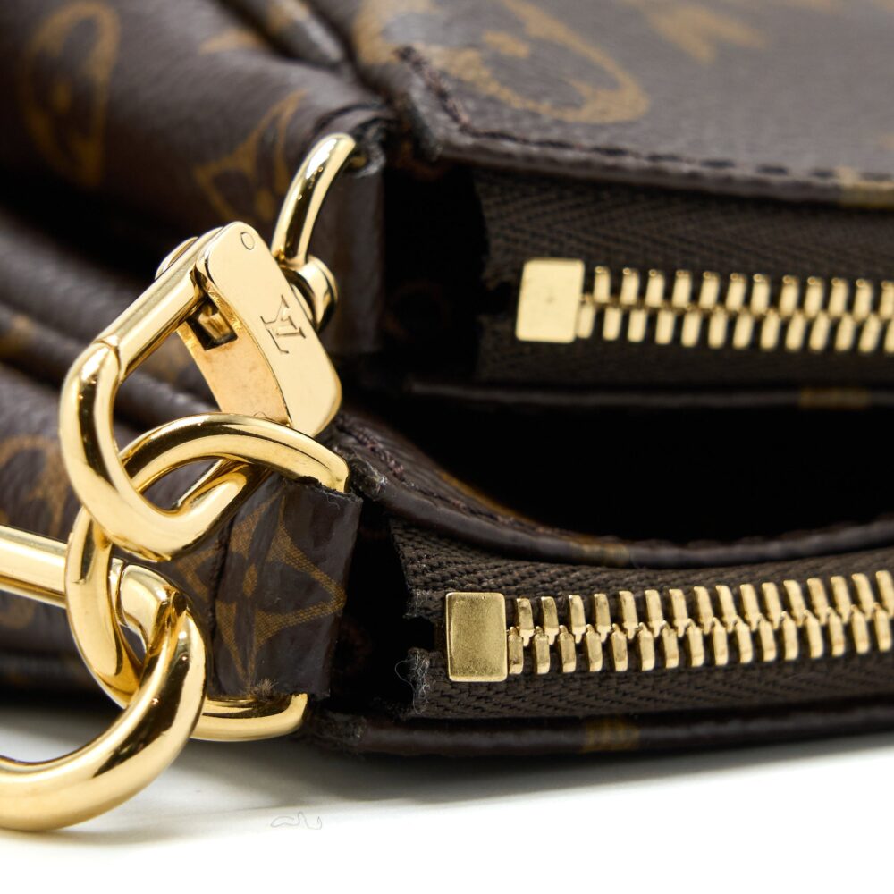 AAA Replica Louis Vuitton LV MULTI POCHETTE ACCESSORIES MONOGRAM CANVAS KHAKI STRAP GHW (NEW VERSION)