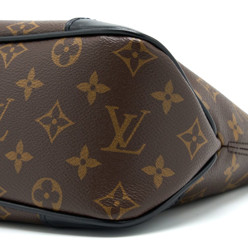 AAA Replica Louis Vuitton LV BOULOGNE BAG MONOGRAM CANVAS/BLACK GHW (NEW VERSION)