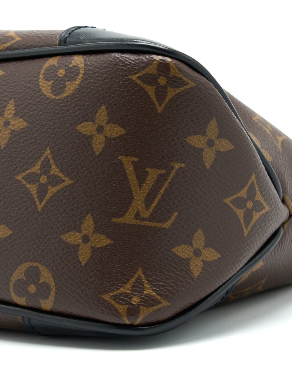 AAA Replica Louis Vuitton LV BOULOGNE BAG MONOGRAM CANVAS/BLACK GHW (NEW VERSION)