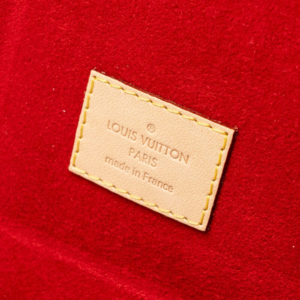 AAA Replica Louis Vuitton LV COFFRET JOAILLERIE MONOGRAM CANVAS ROUGE FUSION