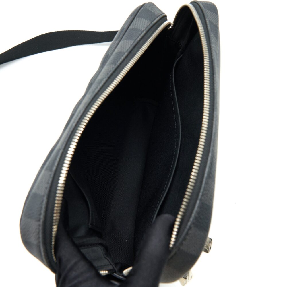 AAA Replica Louis Vuitton LV DAYTON PM MEN'S MESSENGER BAG