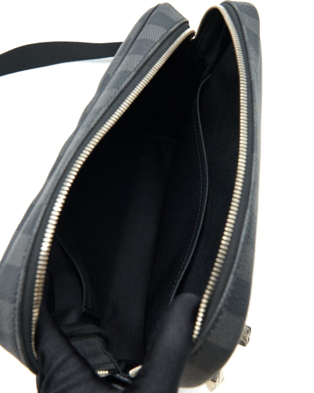 AAA Replica Louis Vuitton LV DAYTON PM MEN'S MESSENGER BAG
