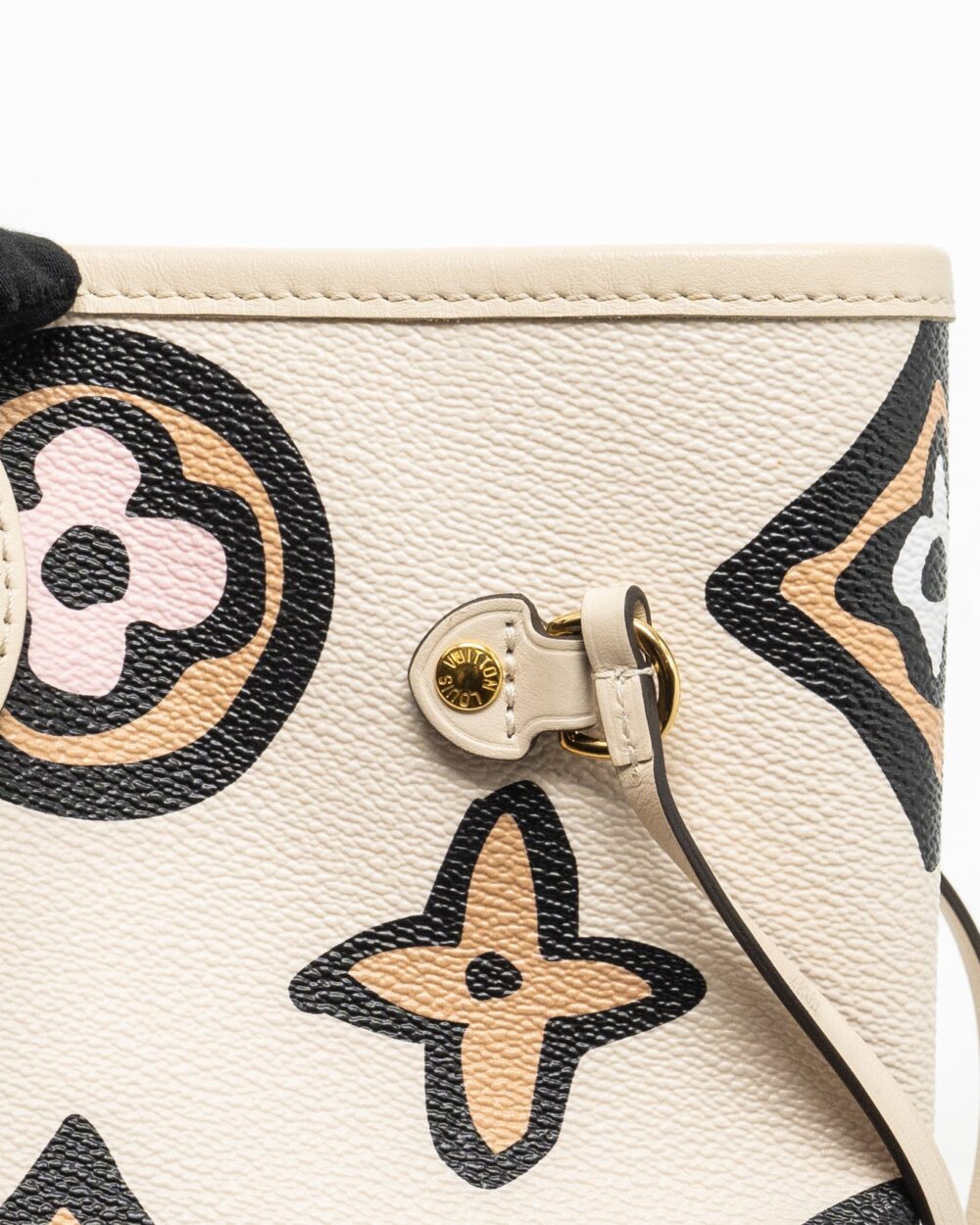 AAA Replica Louis Vuitton LV NEVERFULL MM WILD AT HEART EMPREINTE CREAM GHW
