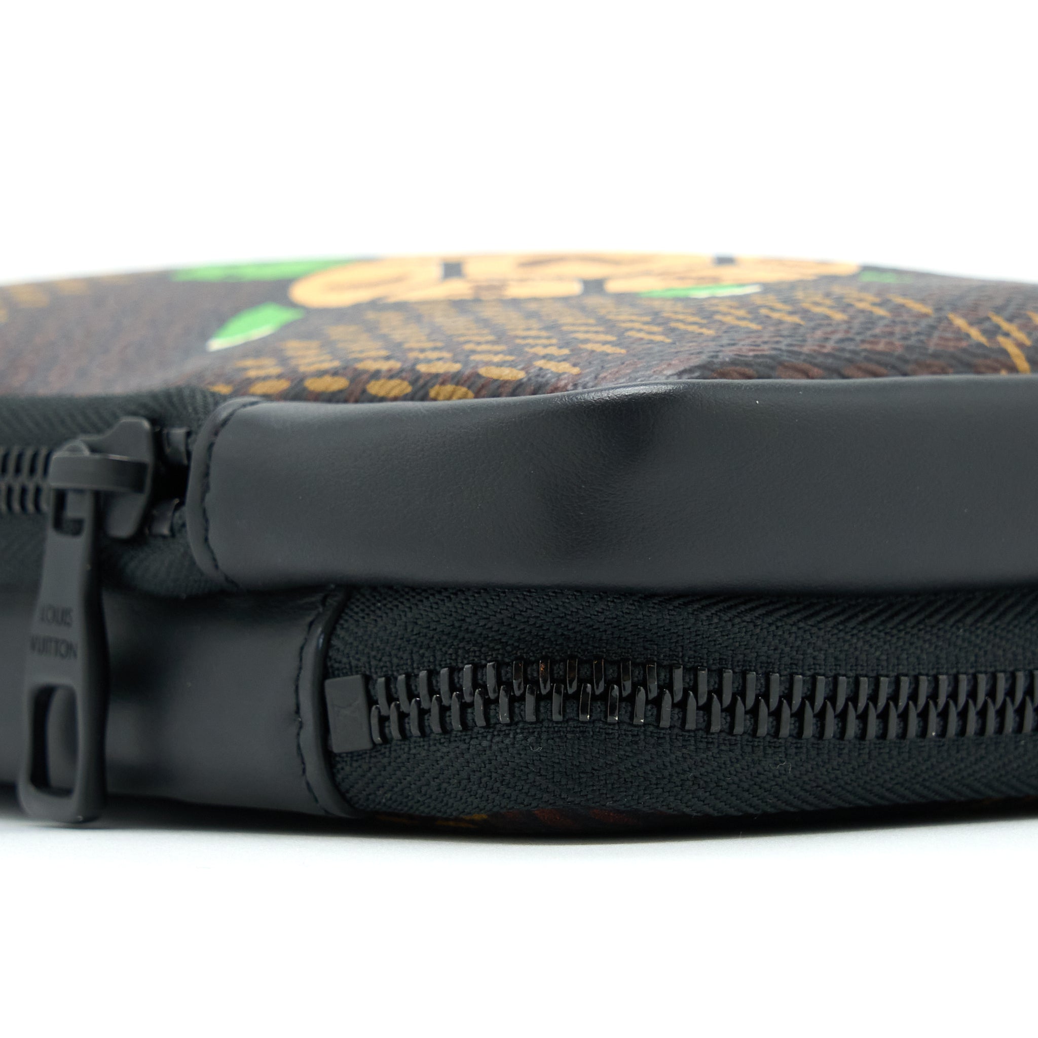 AAA Replica Louis Vuitton LV NIGO DOUBLE PHONE POUCH LIMITED EDITION BLACK HARDWARE