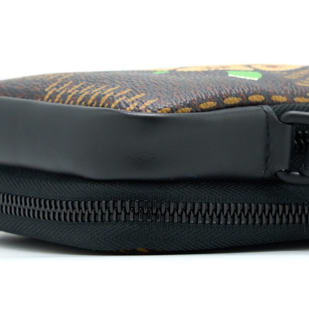 AAA Replica Louis Vuitton LV NIGO DOUBLE PHONE POUCH LIMITED EDITION BLACK HARDWARE