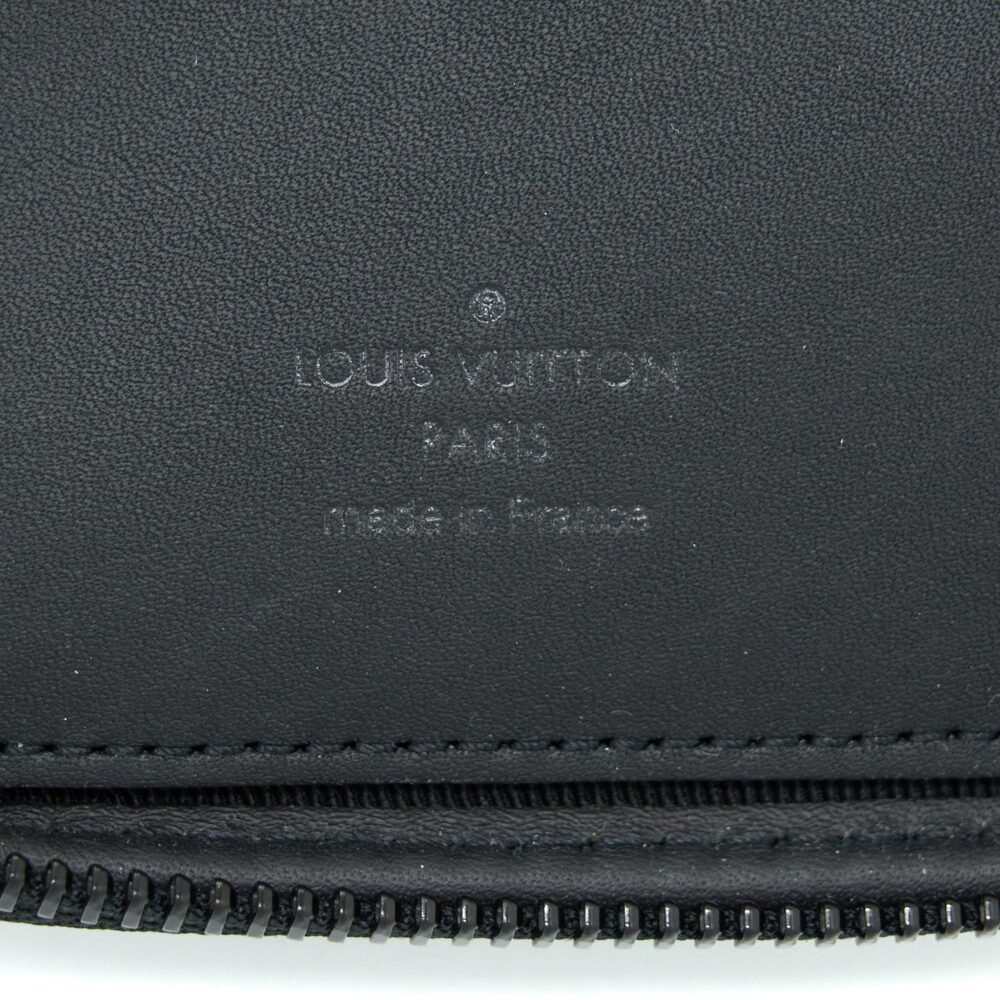 AAA Replica Louis Vuitton LV NIGO DOUBLE PHONE POUCH LIMITED EDITION BLACK HARDWARE