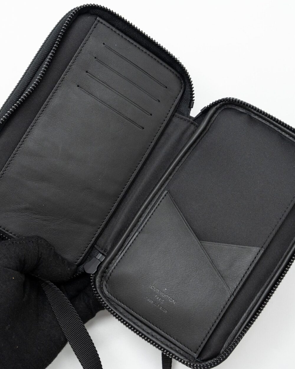AAA Replica Louis Vuitton LV NIGO DOUBLE PHONE POUCH LIMITED EDITION BLACK HARDWARE
