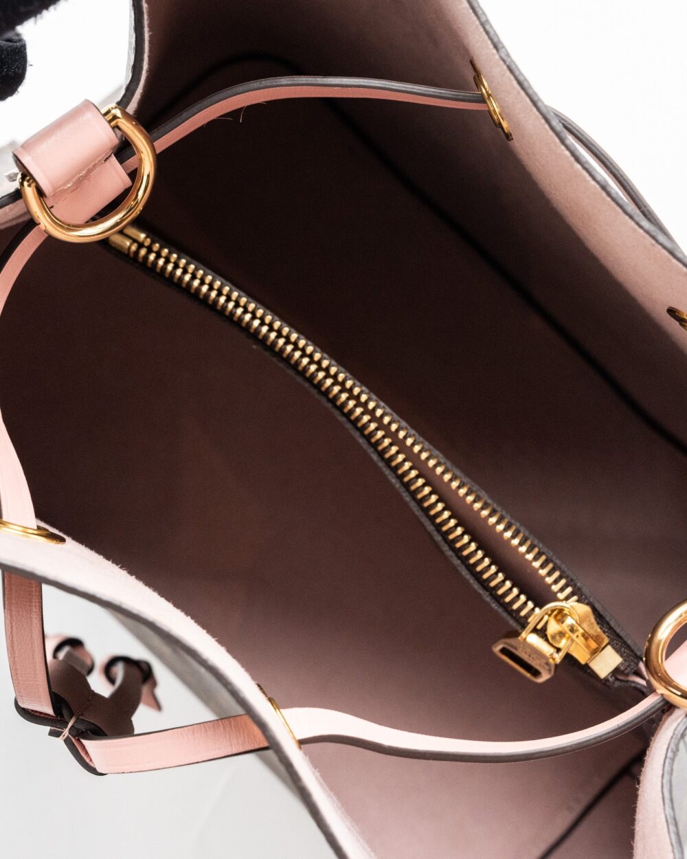 AAA Replica Louis Vuitton LV NEO NOE MONOGRAM CANVAS/PINK GHW
