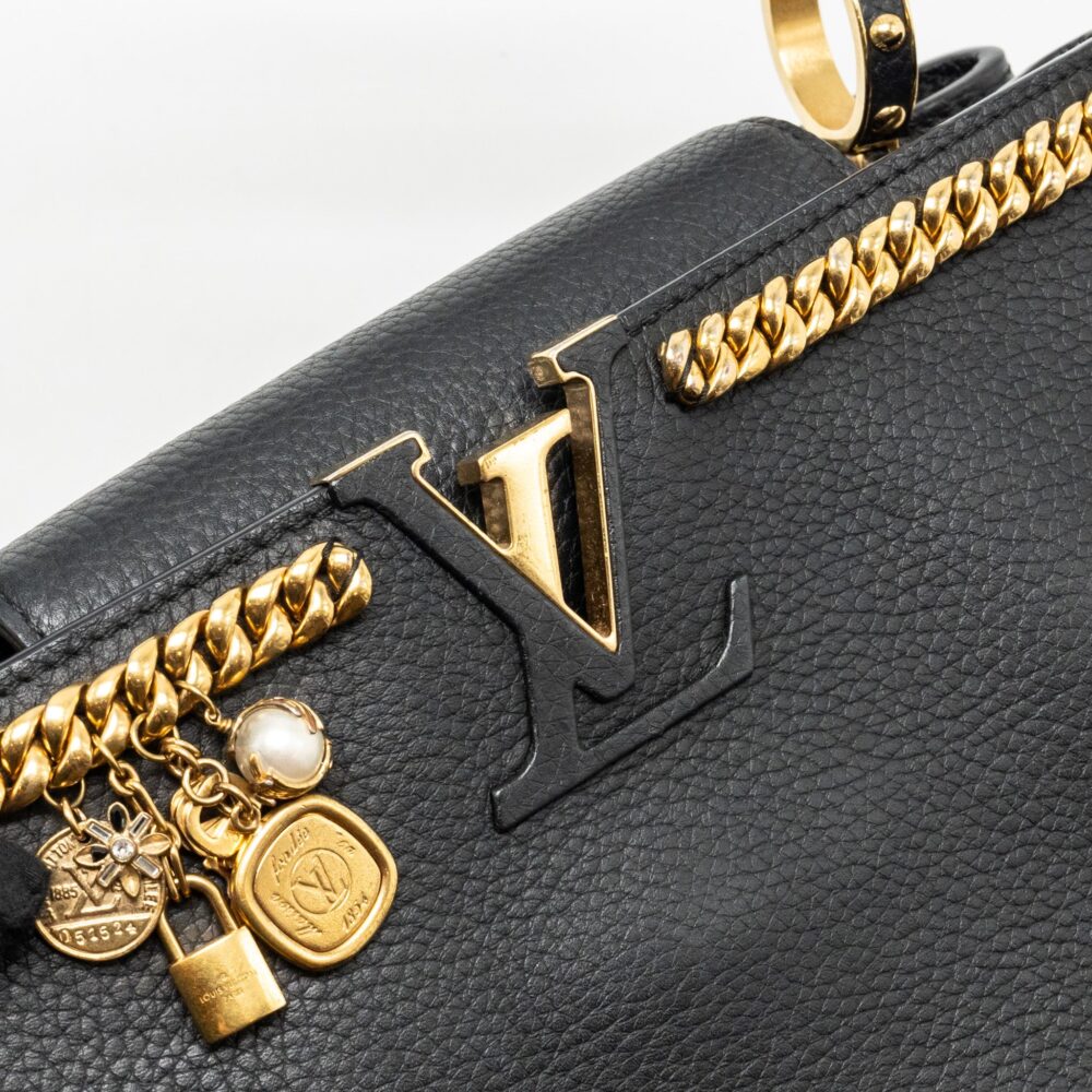 AAA Replica Louis Vuitton LV CAPUCINES MM CALFSKIN BLACK GHW