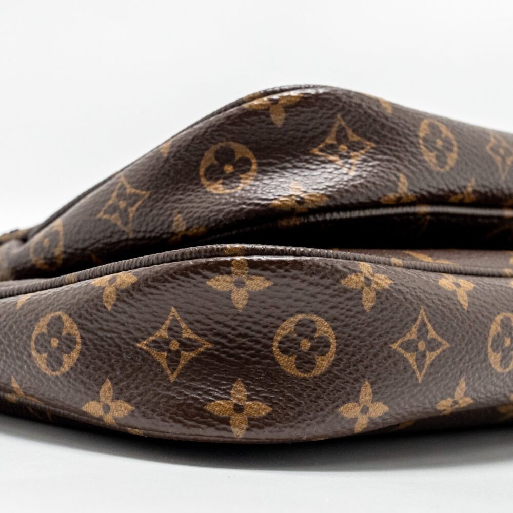 AAA Replica Louis Vuitton LV MULTI POCHETTE ACCESSORIES MONOGRAM CANVAS KHAKI GHW
