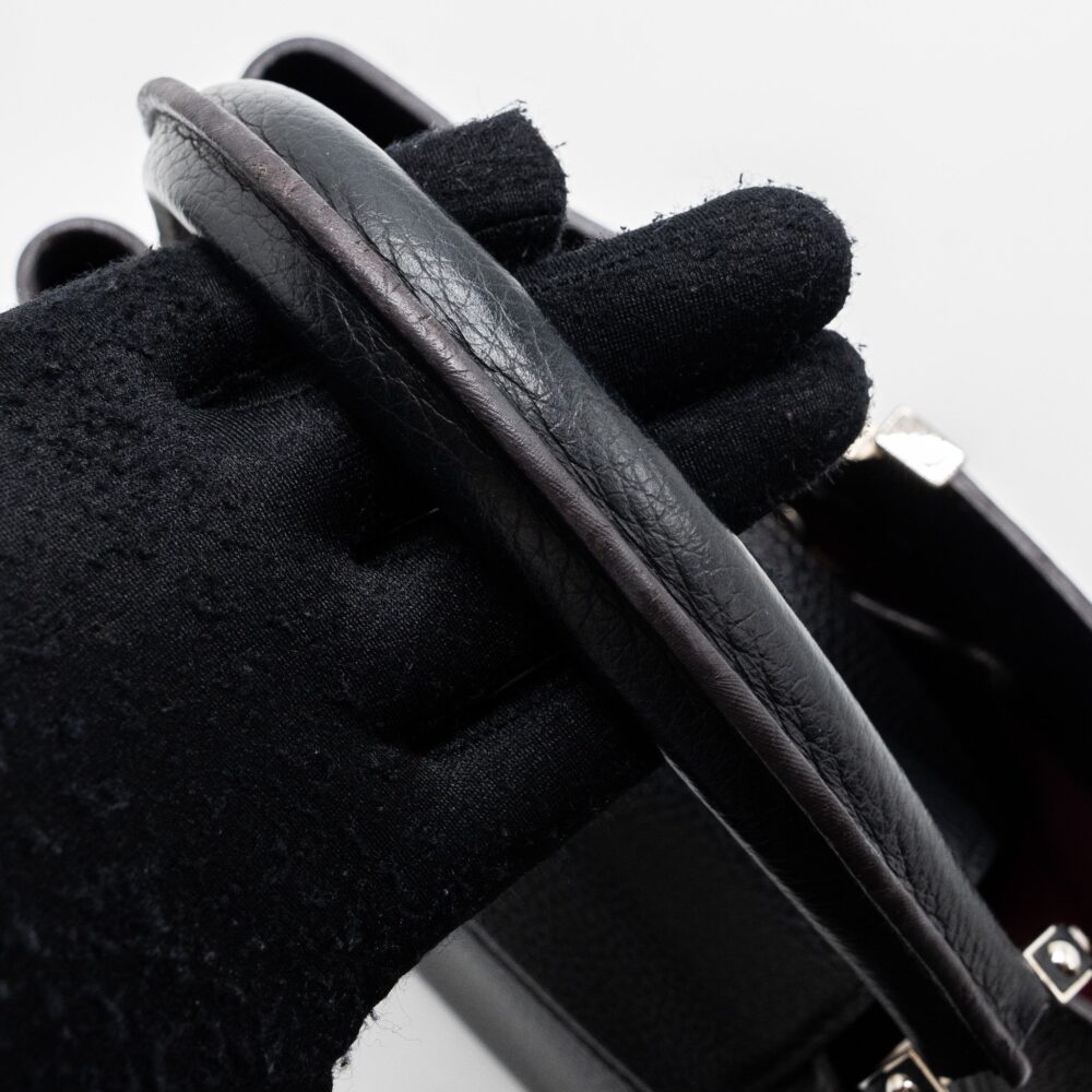 AAA Replica Louis Vuitton LV CAPUCINES PM CALFSKIN BLACK SHW