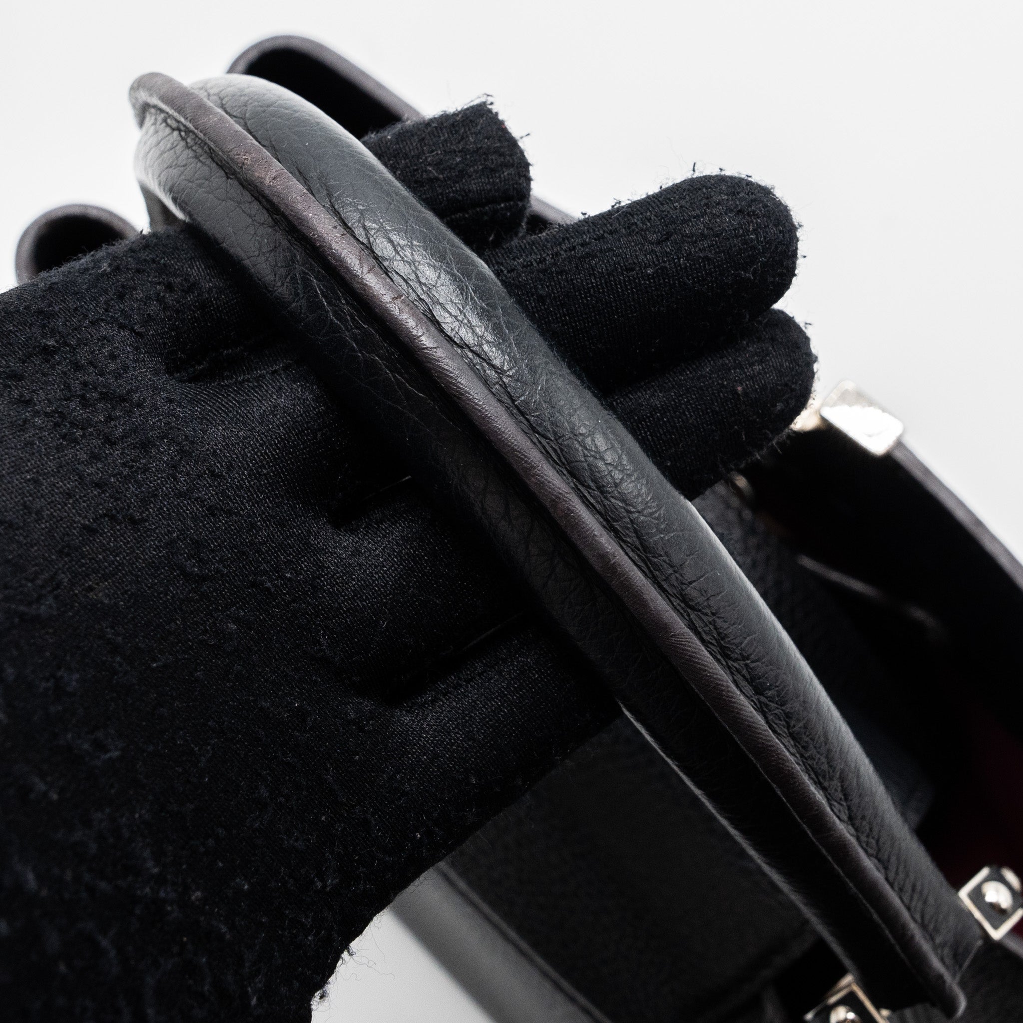 AAA Replica Louis Vuitton LV CAPUCINES PM CALFSKIN BLACK SHW