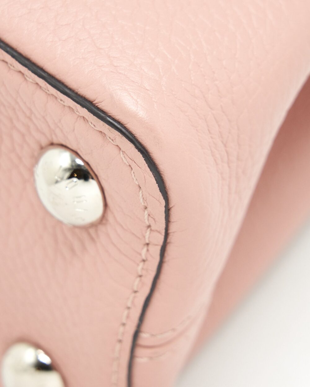 AAA Replica Louis Vuitton LV CAPUCINES BB LIGHT PINK SHW