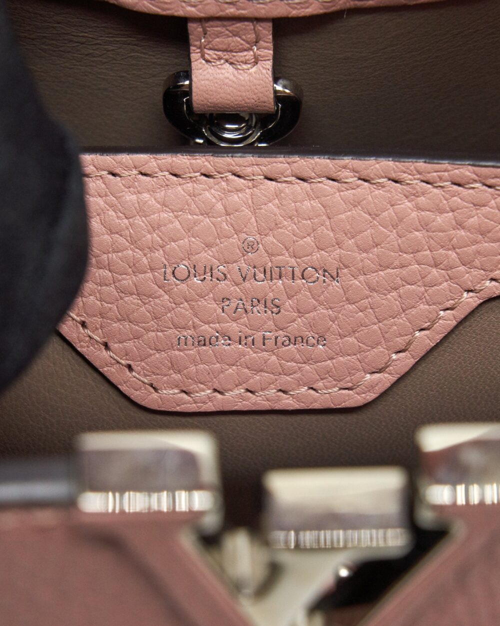 AAA Replica Louis Vuitton LV CAPUCINES BB LIGHT PINK SHW