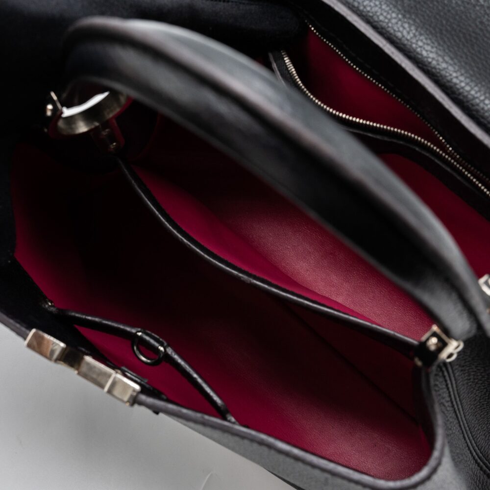 AAA Replica Louis Vuitton LV CAPUCINES PM CALFSKIN BLACK SHW