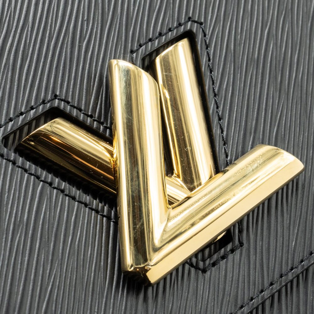AAA Replica Louis Vuitton LV TWIST MM EPI BLACK GHW