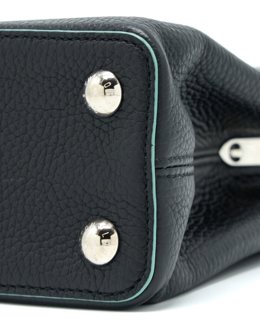 AAA Replica Louis Vuitton LV CAPUCINES BB TAURILLON BLACK/ BLUE SHW