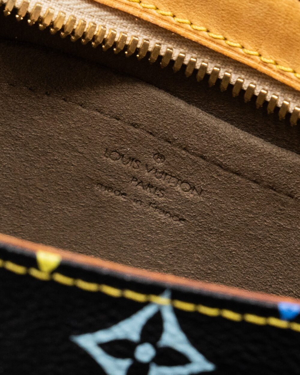 AAA Replica Louis Vuitton LV VINTAGE LODGE BAG MULTICOLOUR MONOGRAM CANVAS BLACK GHW
