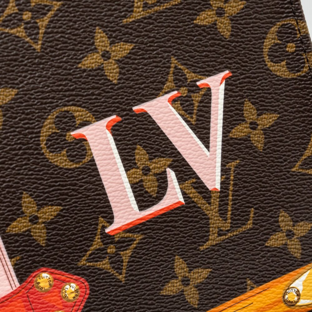 AAA Replica Louis Vuitton LV TOILETRY POCHETTE 26 LIMITED EDITION MONOGRAM CANVAS GHW