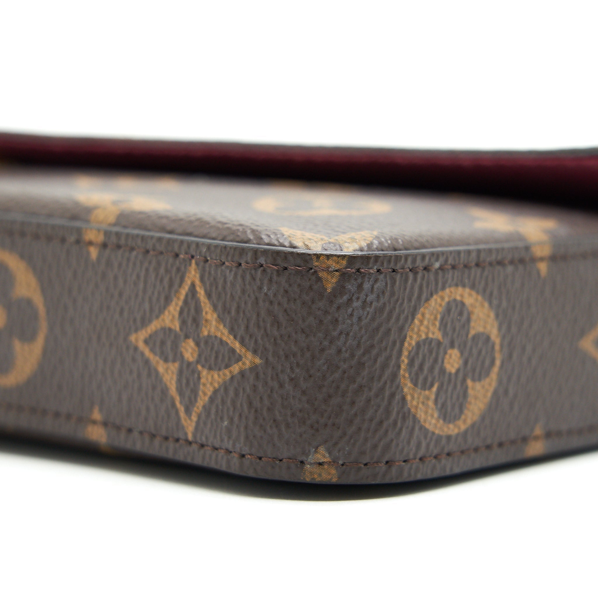 AAA Replica Louis Vuitton LV FELICIE POCHETTE (ZIPPED POCKET LOST)
