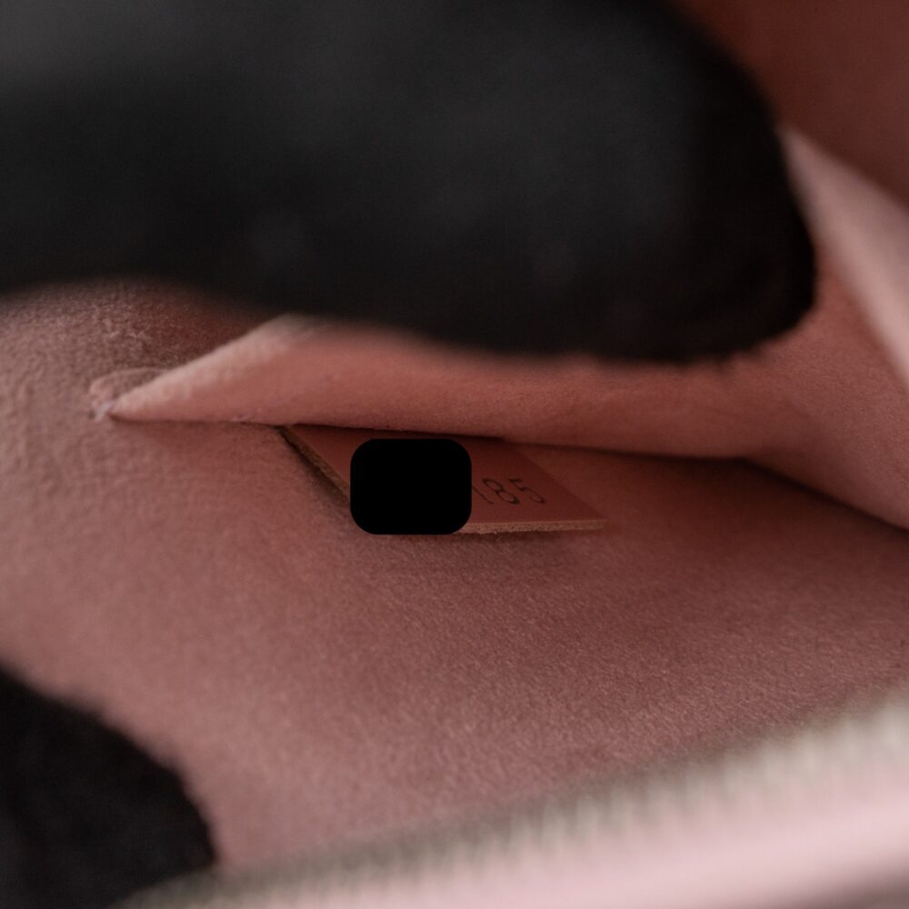 AAA Replica Louis Vuitton LV ALMA BB EPI LIGHT PINK SHW