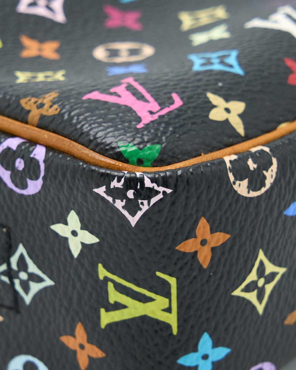 AAA Replica Louis Vuitton LV MINI COIN POUCH MULTICOLOUR MONOGRAM CANVAS GHW