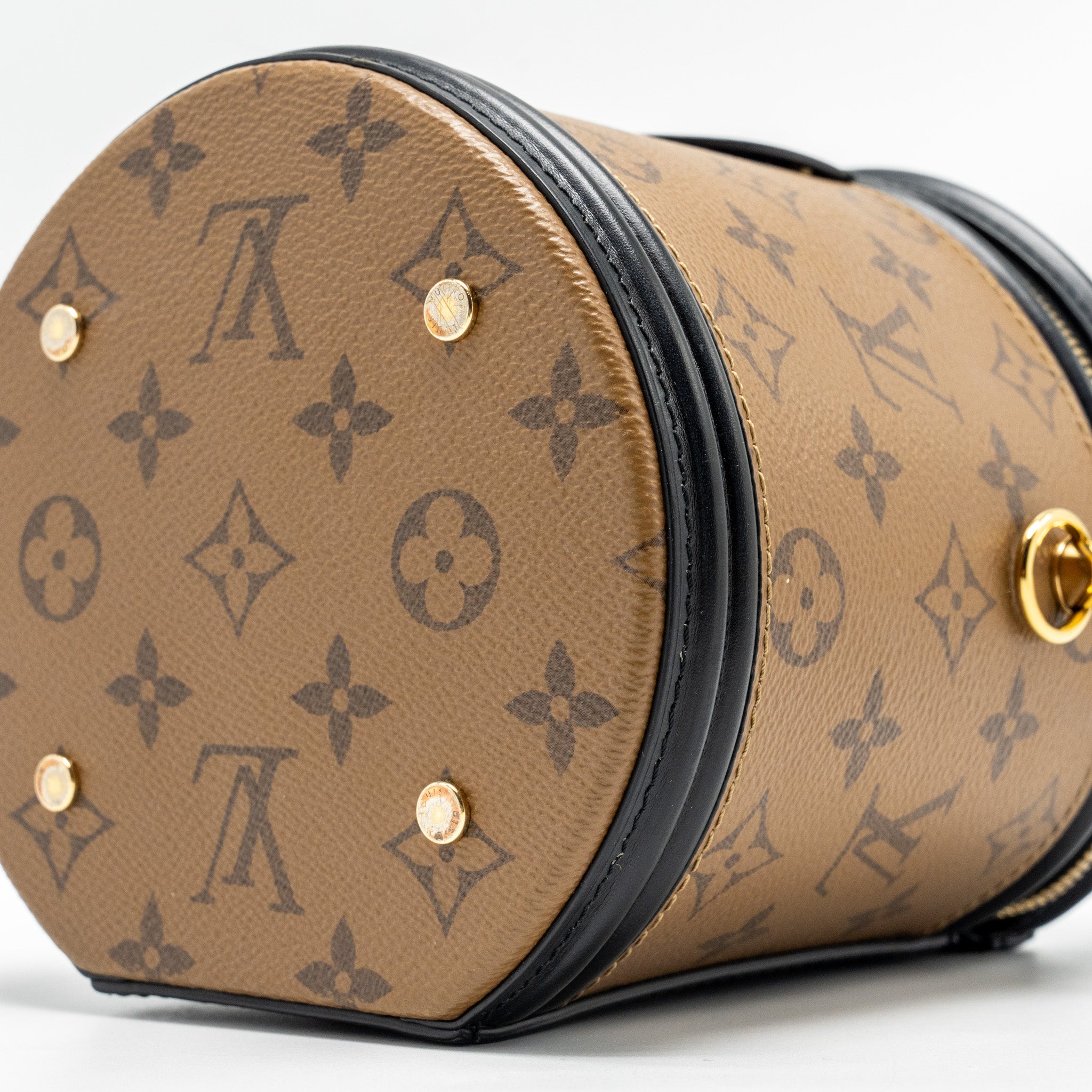 AAA Replica Louis Vuitton LV CANNES MONOGRAM REVERSE CANVAS GHW