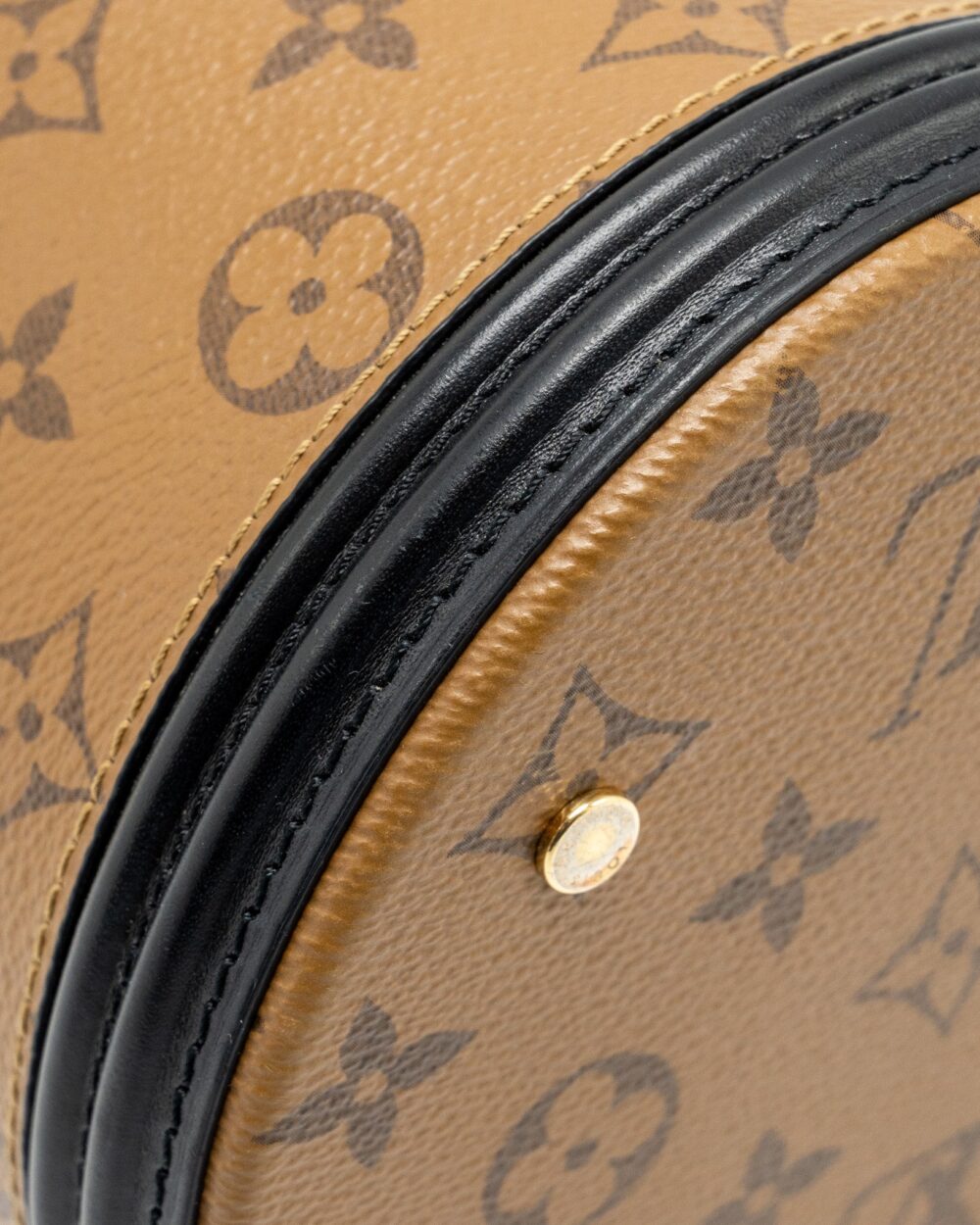 AAA Replica Louis Vuitton LV CANNES MONOGRAM REVERSE CANVAS GHW