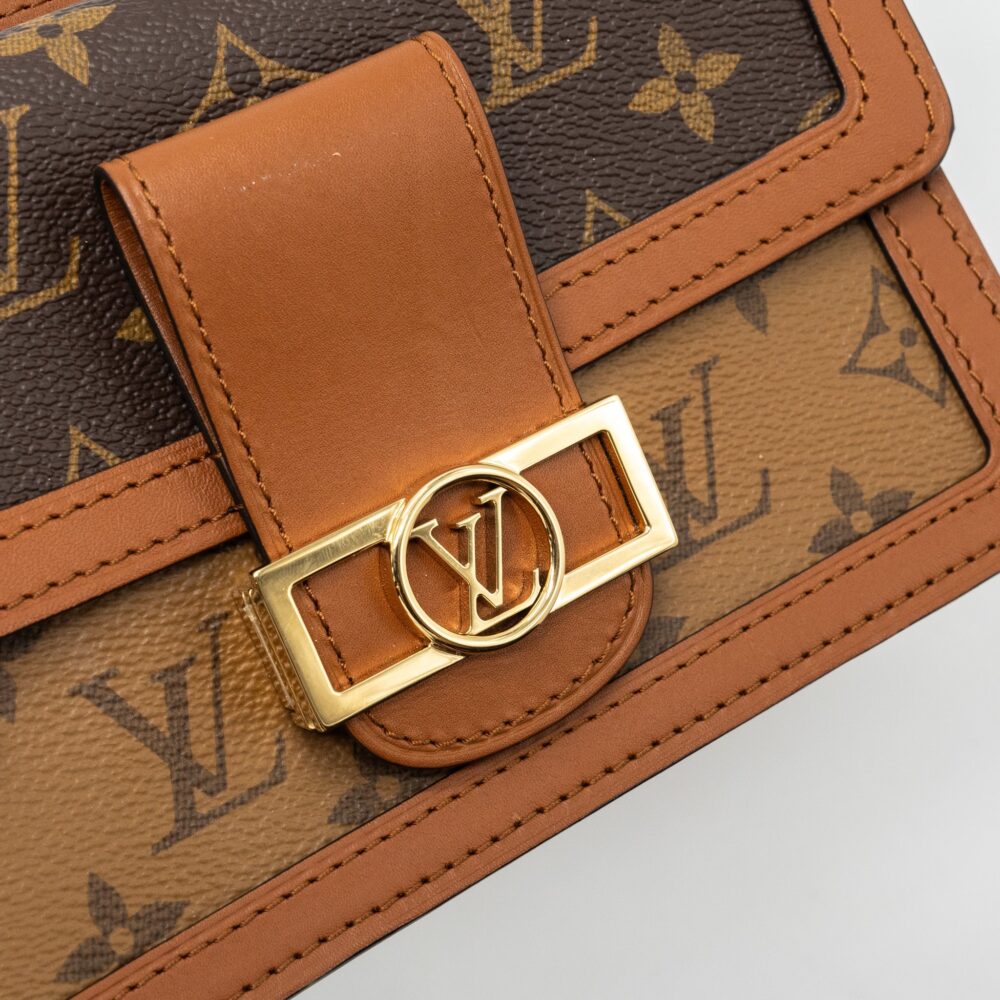 AAA Replica Louis Vuitton LV DAUPHINE BUMBAG MONOGRAM CANVAS GHW