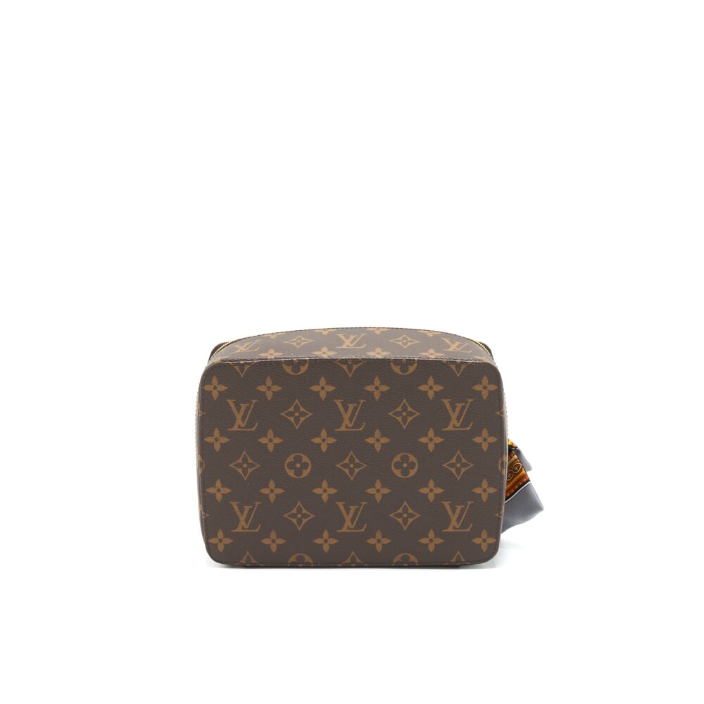 AAA Replica Louis Vuitton LV NICE JEWELLERY CASE WITH AN EXTRA BANDEAU