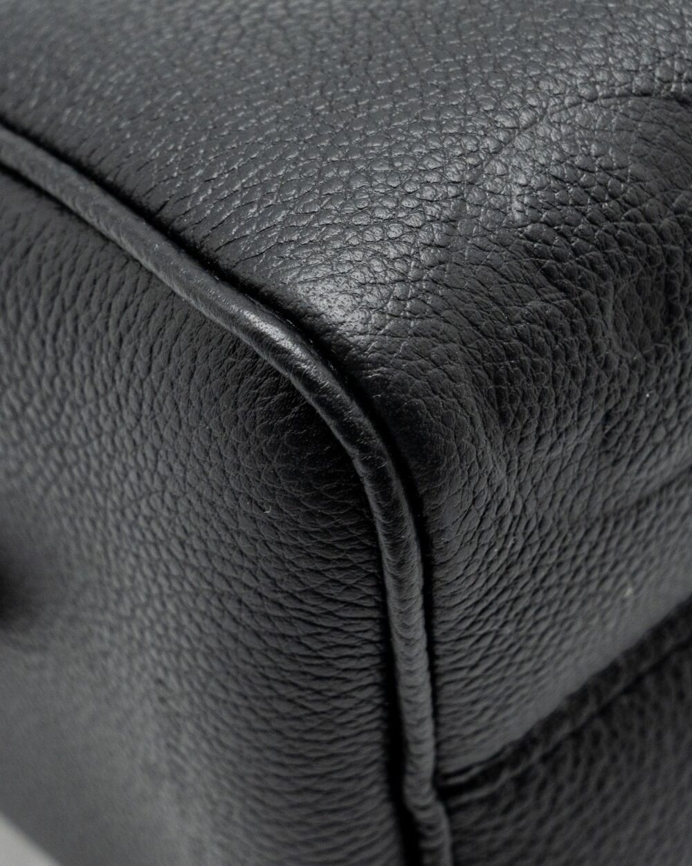 AAA Replica Louis Vuitton LV SPEEDY 20 BANDOULIERE MONOGRAM EMPREINTE BLACK GHW