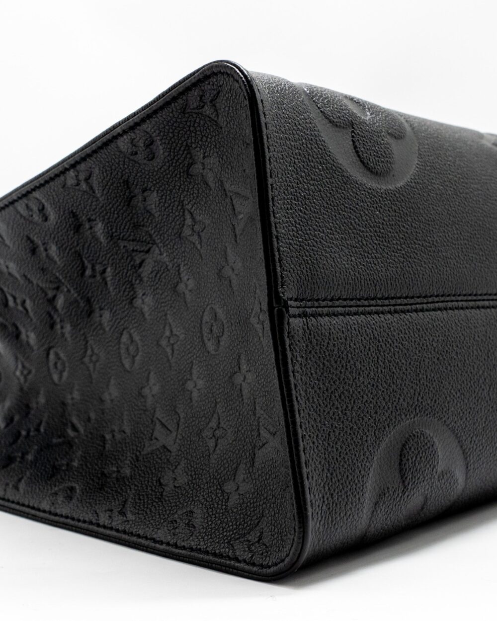 AAA Replica Louis Vuitton LV ONTHEGO GM MONOGRAM EMPREINTE LEATHER BLACK GHW