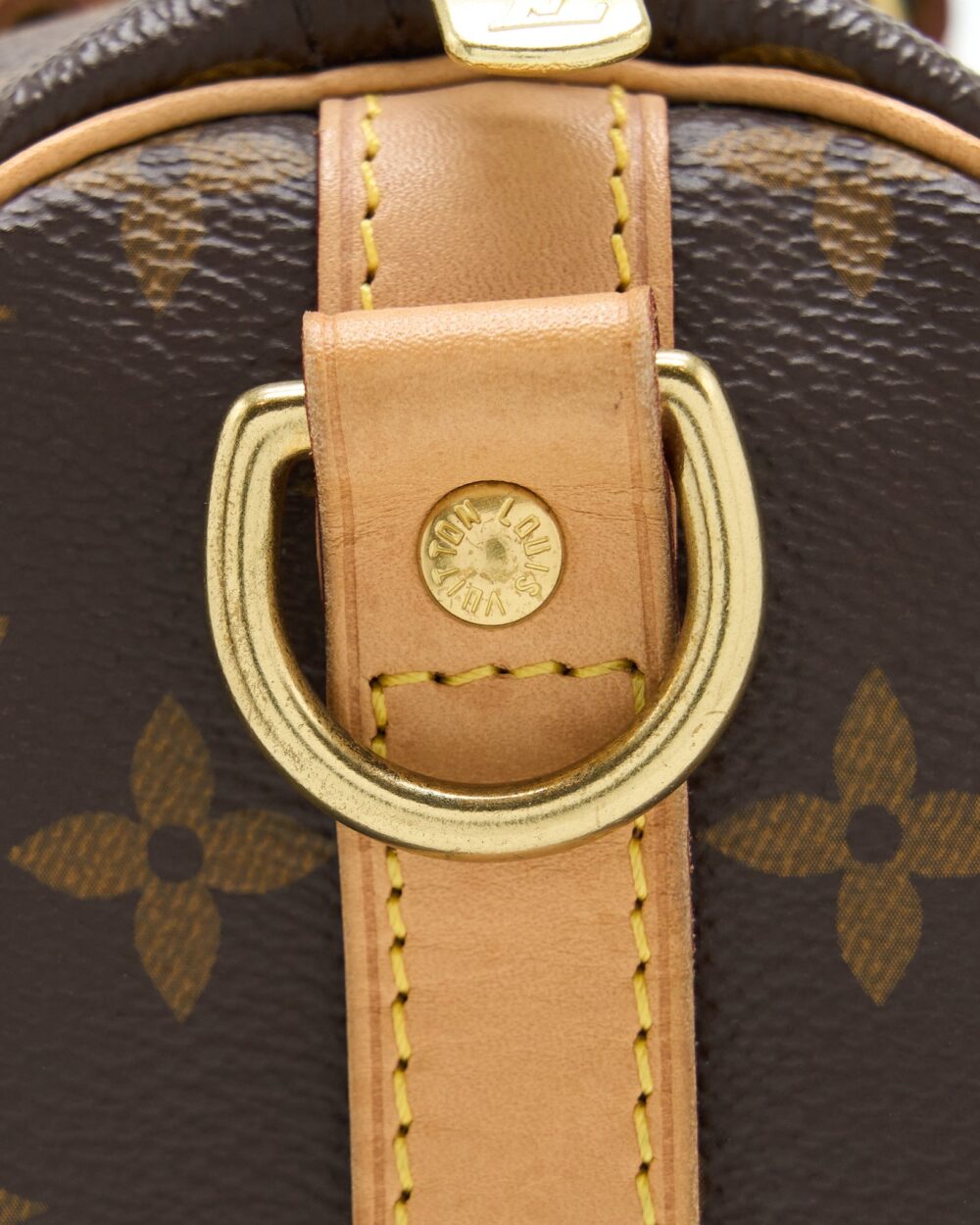 AAA Replica Louis Vuitton LV SPEEDY BANDOULIERE 30 MONOGRAM CANVAS GHW (NEW VERSION)