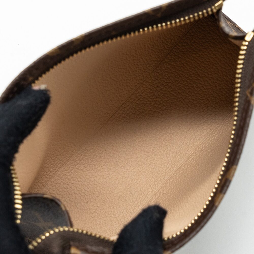 AAA Replica Louis Vuitton LV TOILETRY POUCH 15 MONOGRAM CANVAS GHW
