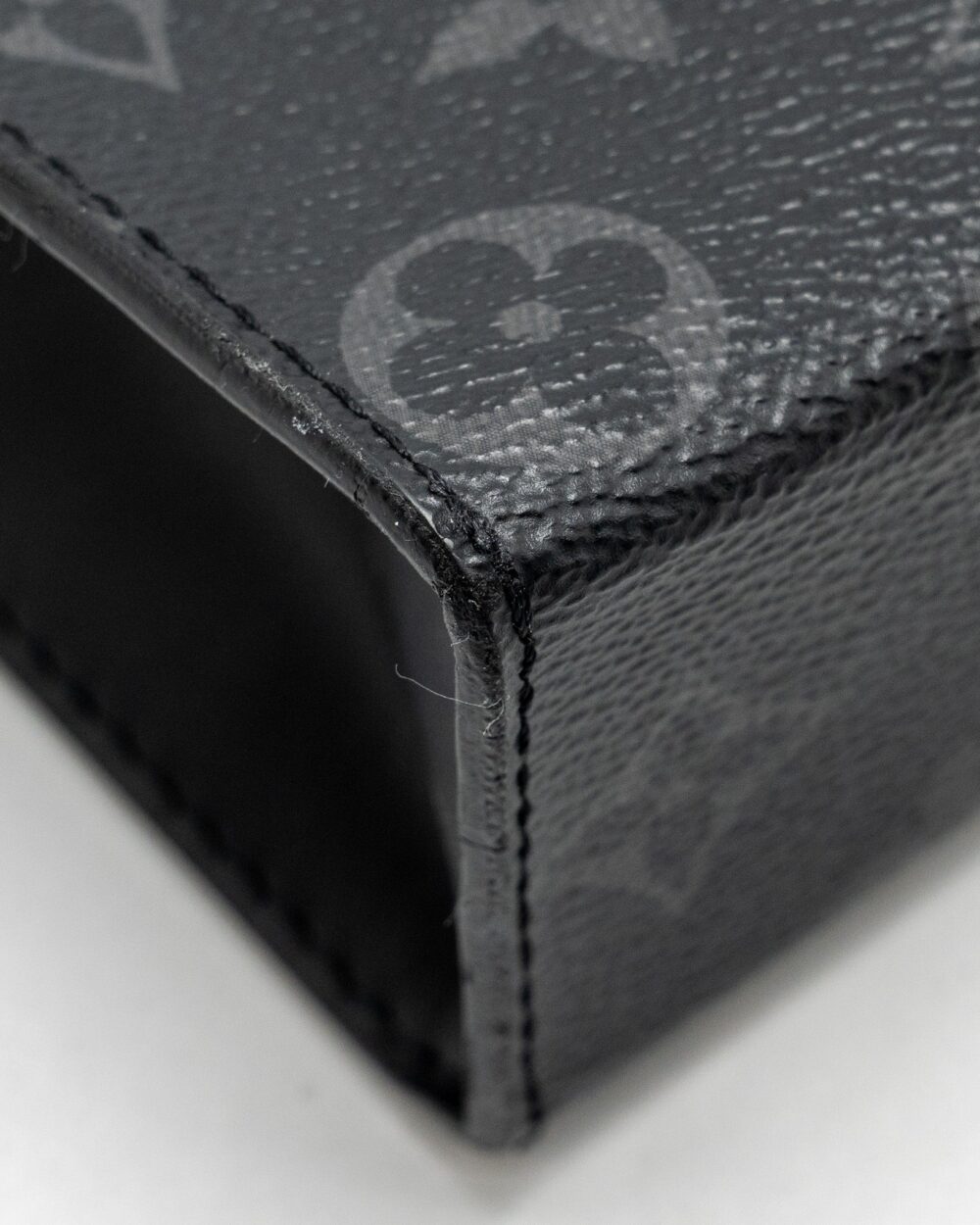 AAA Replica Louis Vuitton LV POCHETTE VOYAGE MONOGRAM CANVAS BLACK SHW
