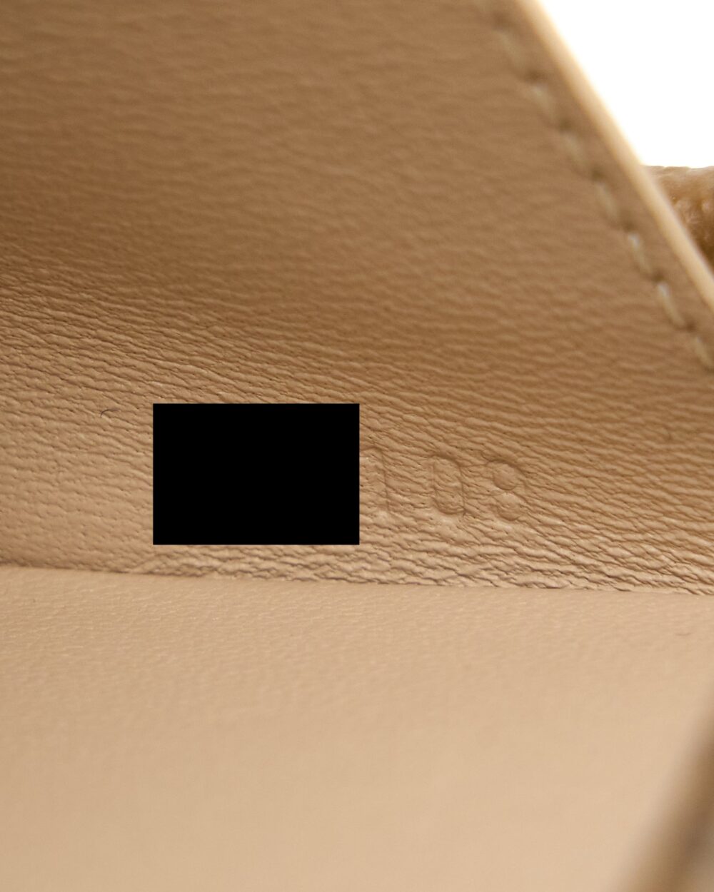 AAA Replica Louis Vuitton LV PETIT MALLE MONOGRAM REVERSE CANVAS GHW