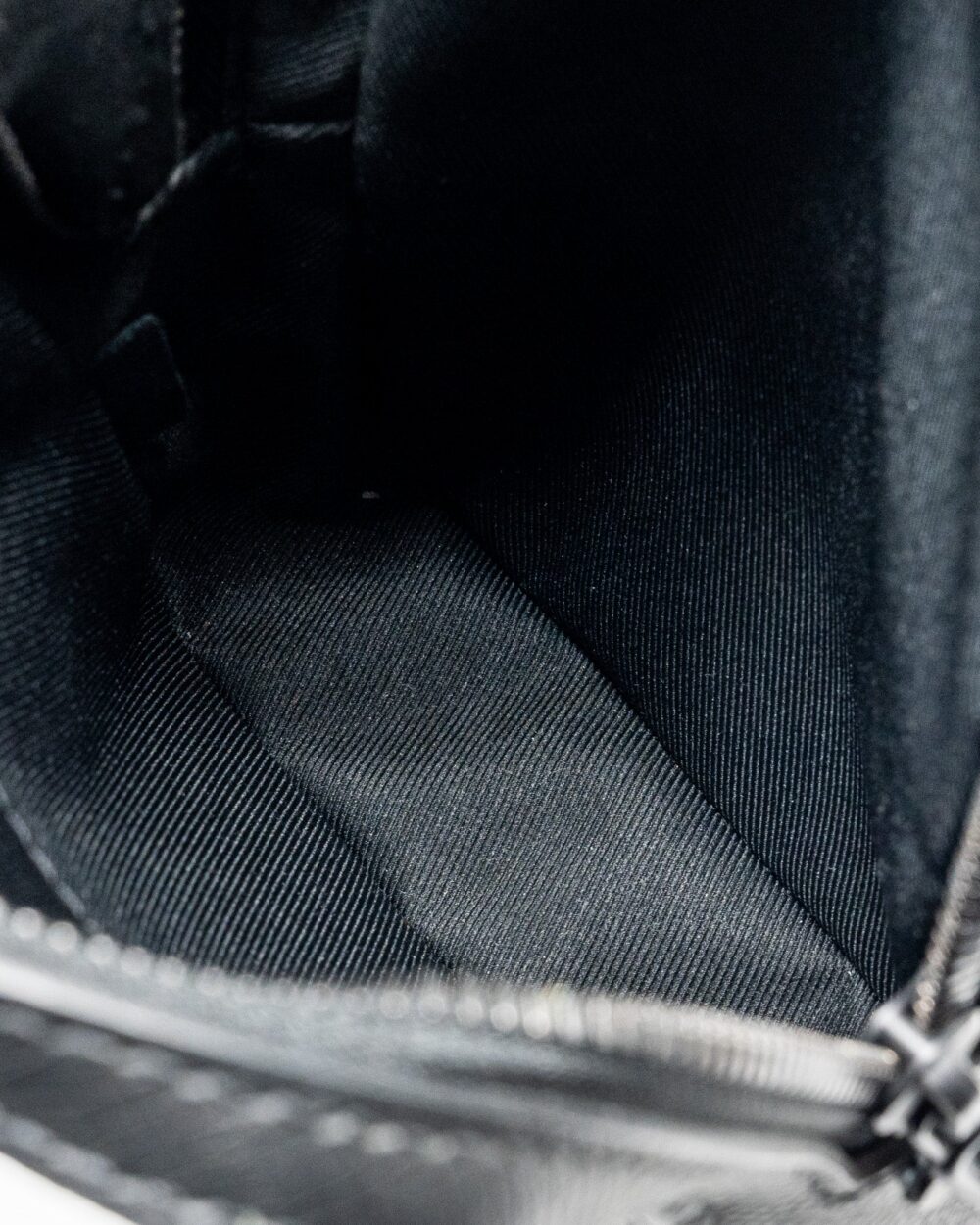 AAA Replica Louis Vuitton LV DANUBE MESSENGER BAG TAIGA BLACK/RAINBOW BLACK HARDWARE