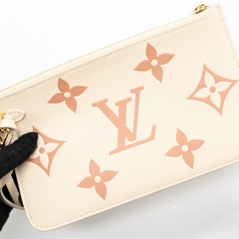 AAA Replica Louis Vuitton LV NEVERFULL MM MONOGRAM EMPREINTE CRÈME/ROSE TRIANON GHW(NEW VERSION)
