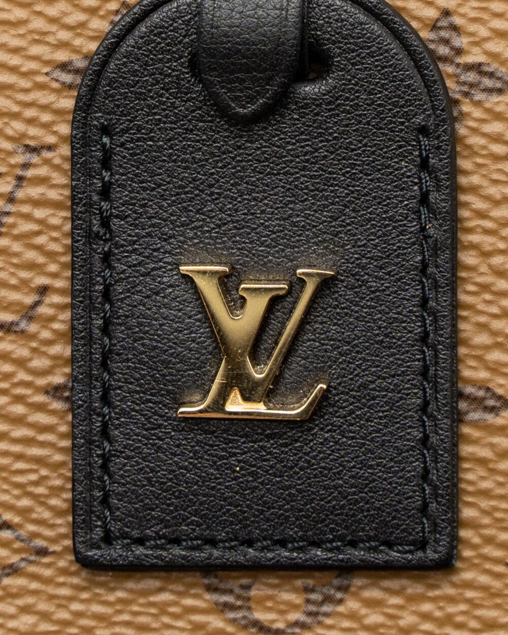 AAA Replica Louis Vuitton LV CHAPEAU NECKLACE/CHAIN BAG MONOGRAM REVERSE CANVAS BLACK GHW