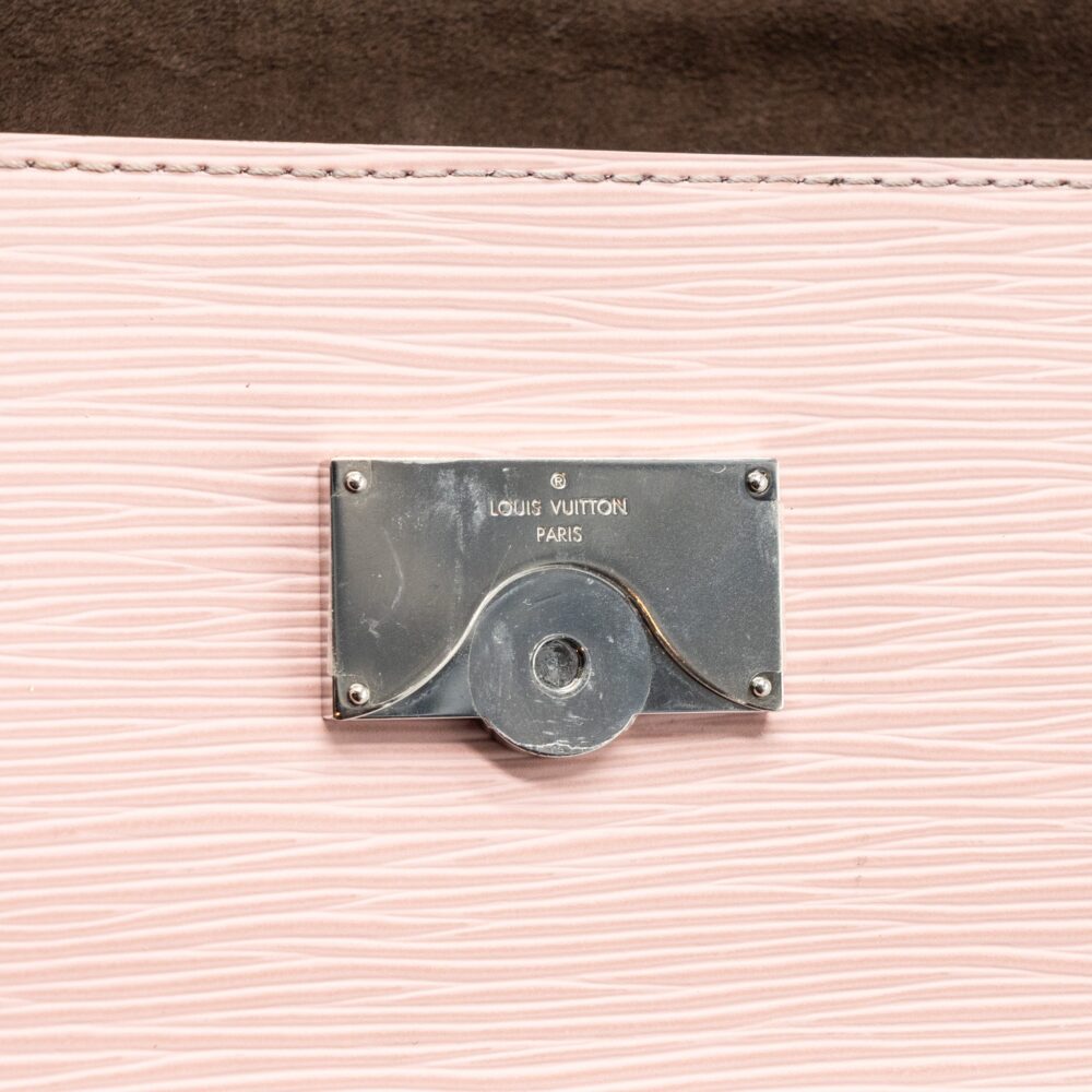 AAA Replica Louis Vuitton LV CLUNNY BB EPI PINK SHW