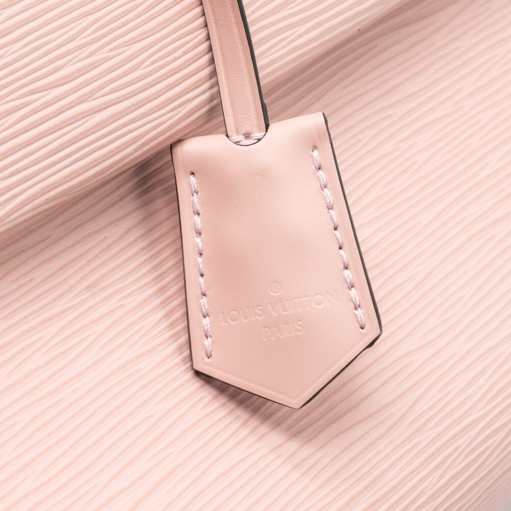 AAA Replica Louis Vuitton LV CLUNNY BB EPI PINK SHW