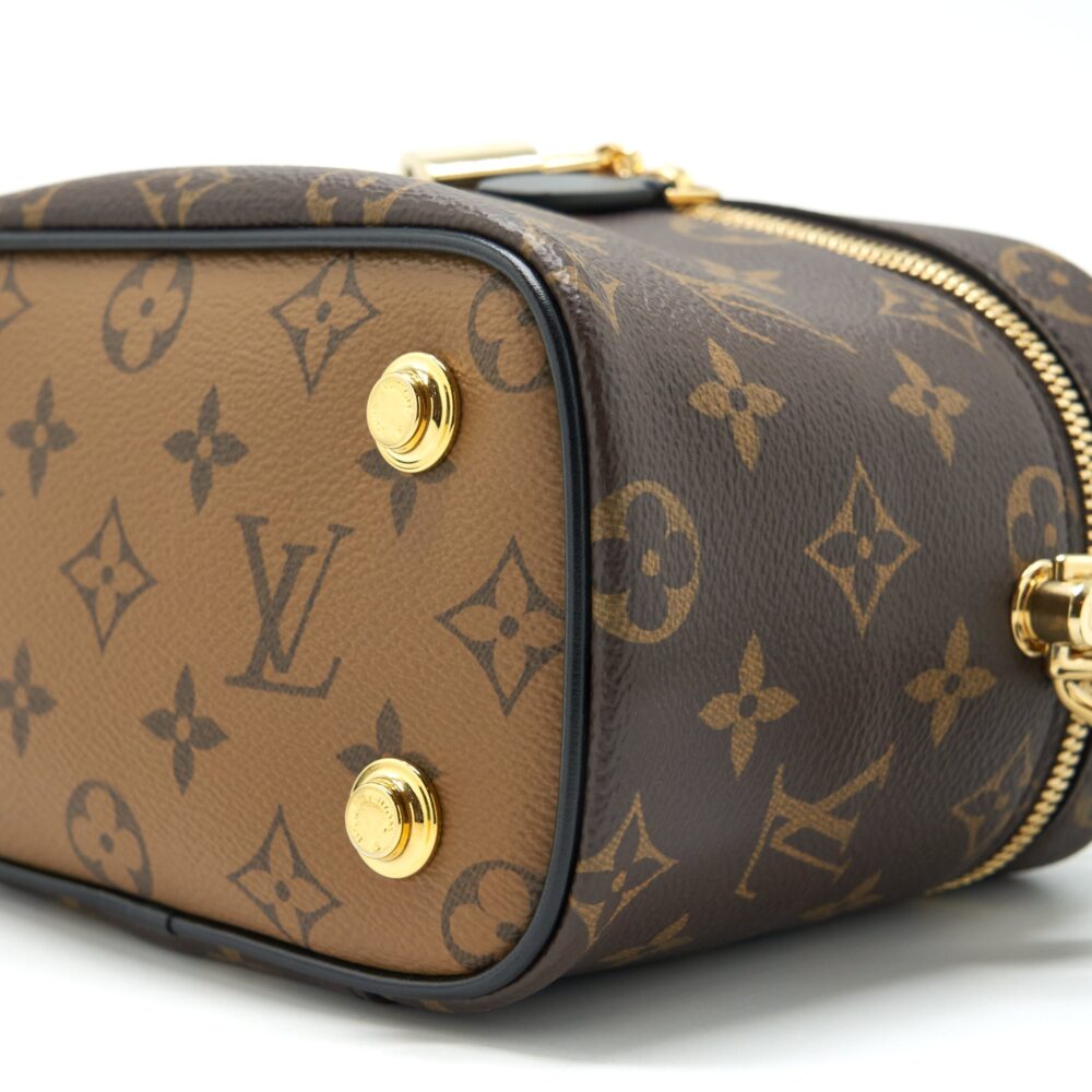 AAA Replica Louis Vuitton LV VANITY PM MONOGRAM CANVAS GHW